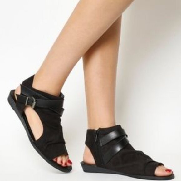 Blowfish Malibu Balla Sandal in Black Canvas - Size 10 - Picture 14 of 16